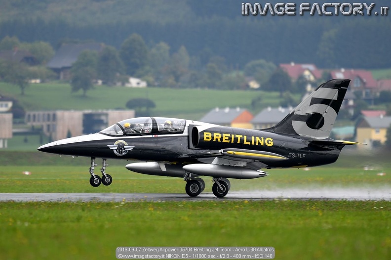 2019-09-07 Zeltweg Airpower 05704 Breitling Jet Team - Aero L-39 Albatros.jpg